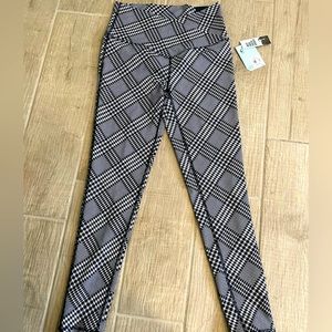 DSG workout leggings